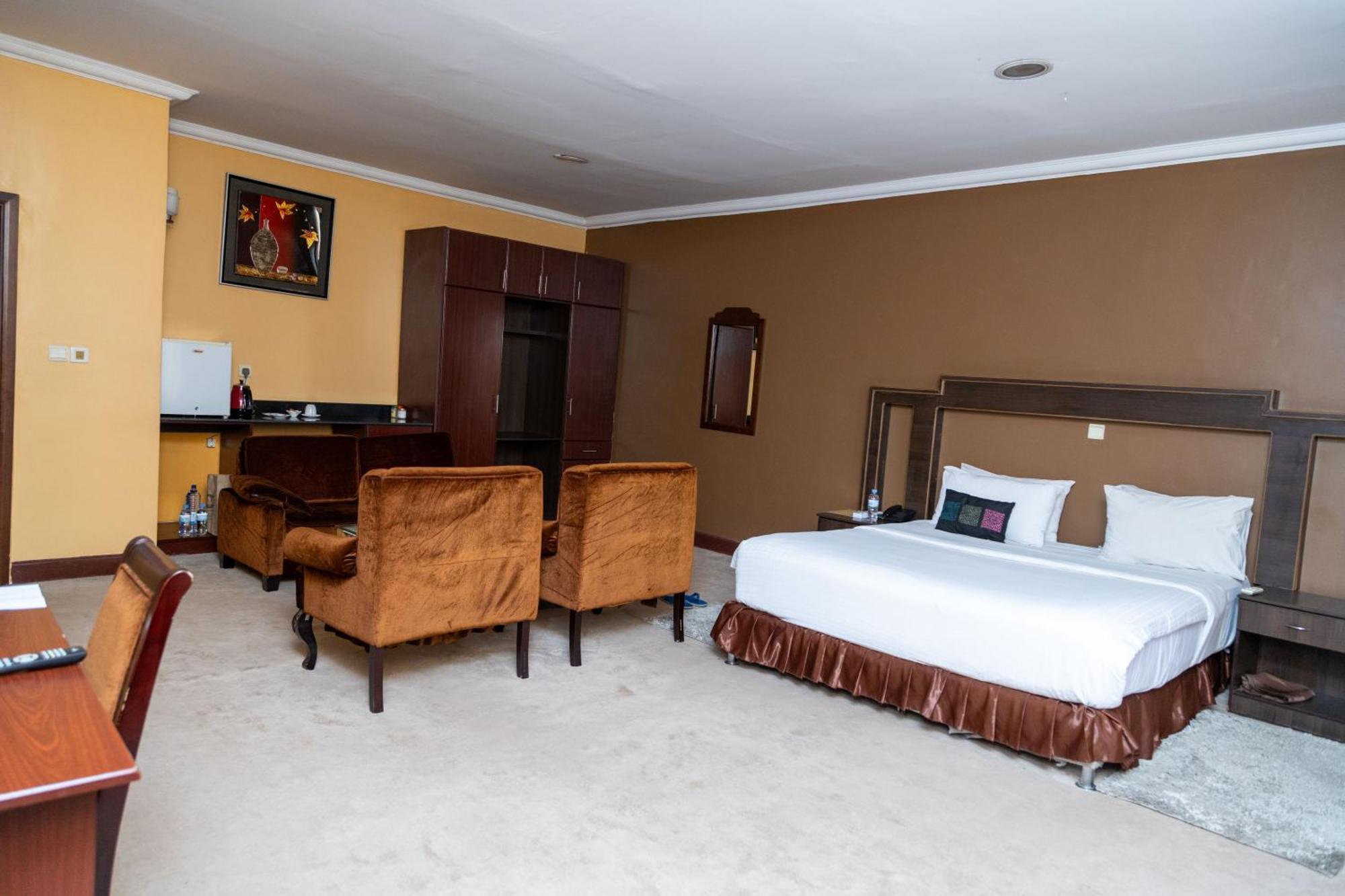 The Country Inn By Smart Haven Kigali Exterior foto