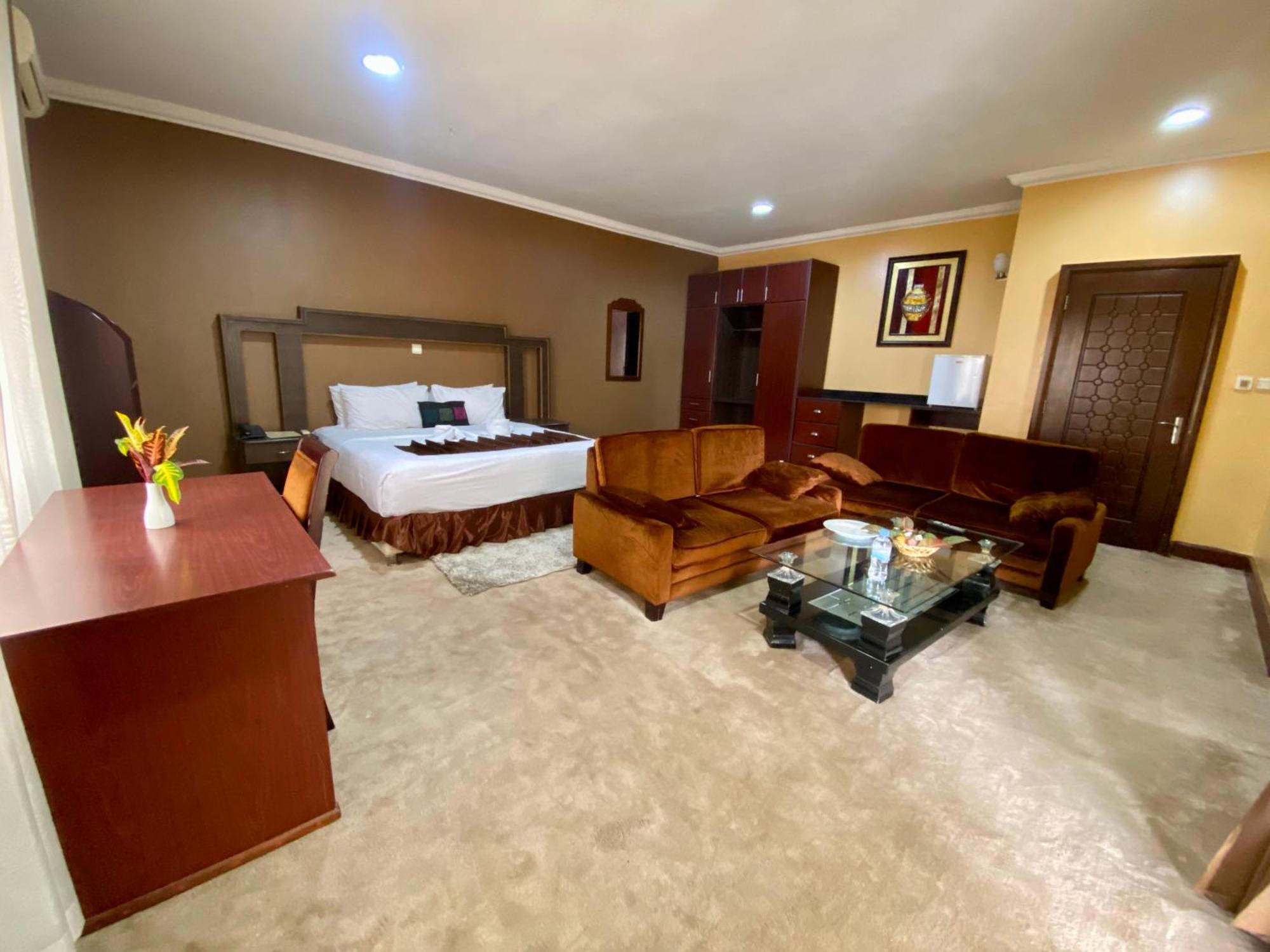 The Country Inn By Smart Haven Kigali Exterior foto